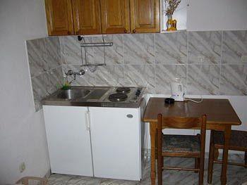 Ana Apartment *
